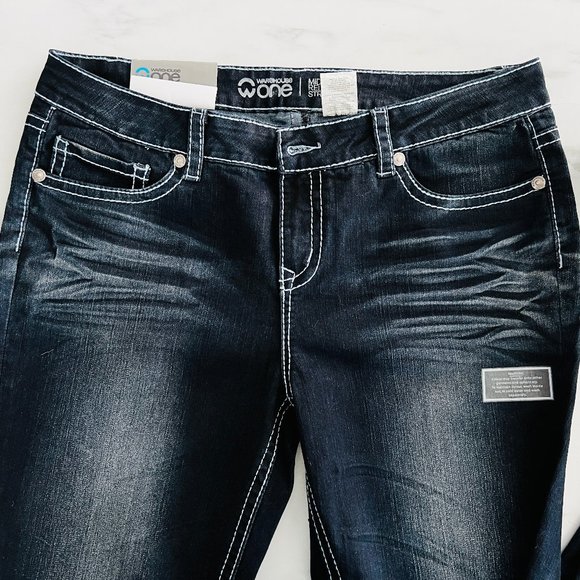 Warehouse One Dark Wash, Mid Rise, Relaxed Straight Jeans, Size 36/Short - Picture 2 of 5